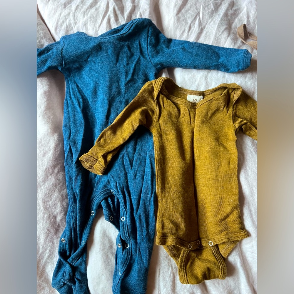Mama owl SISKIN wool bodysuits; price firm